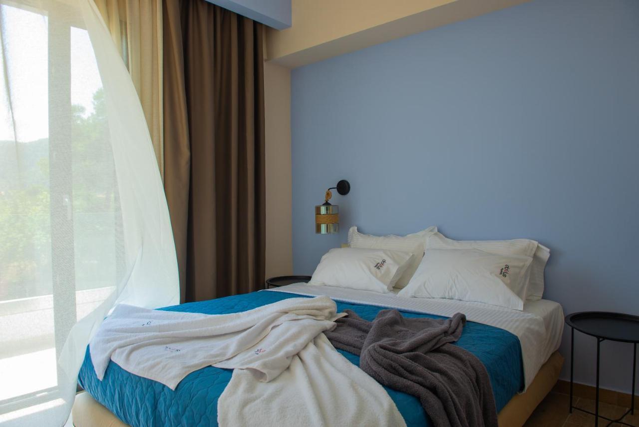 Domus Hospitality Vourvourou Exterior foto