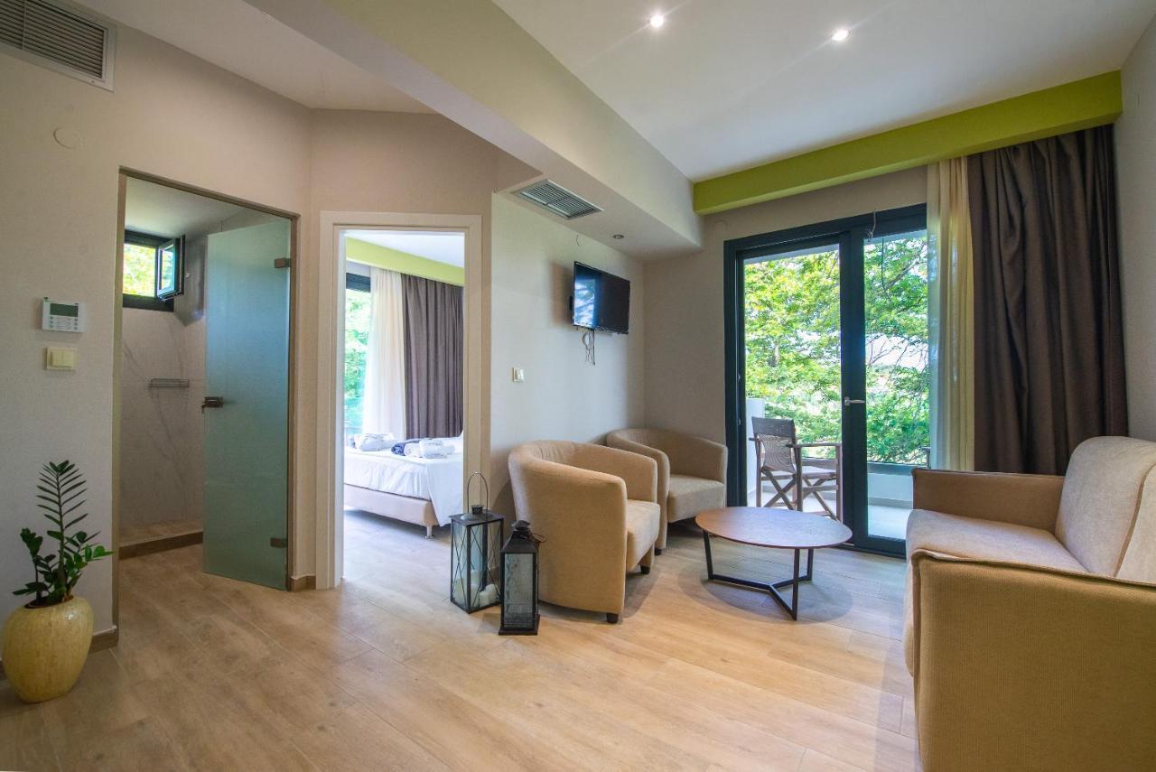 Domus Hospitality Vourvourou Exterior foto