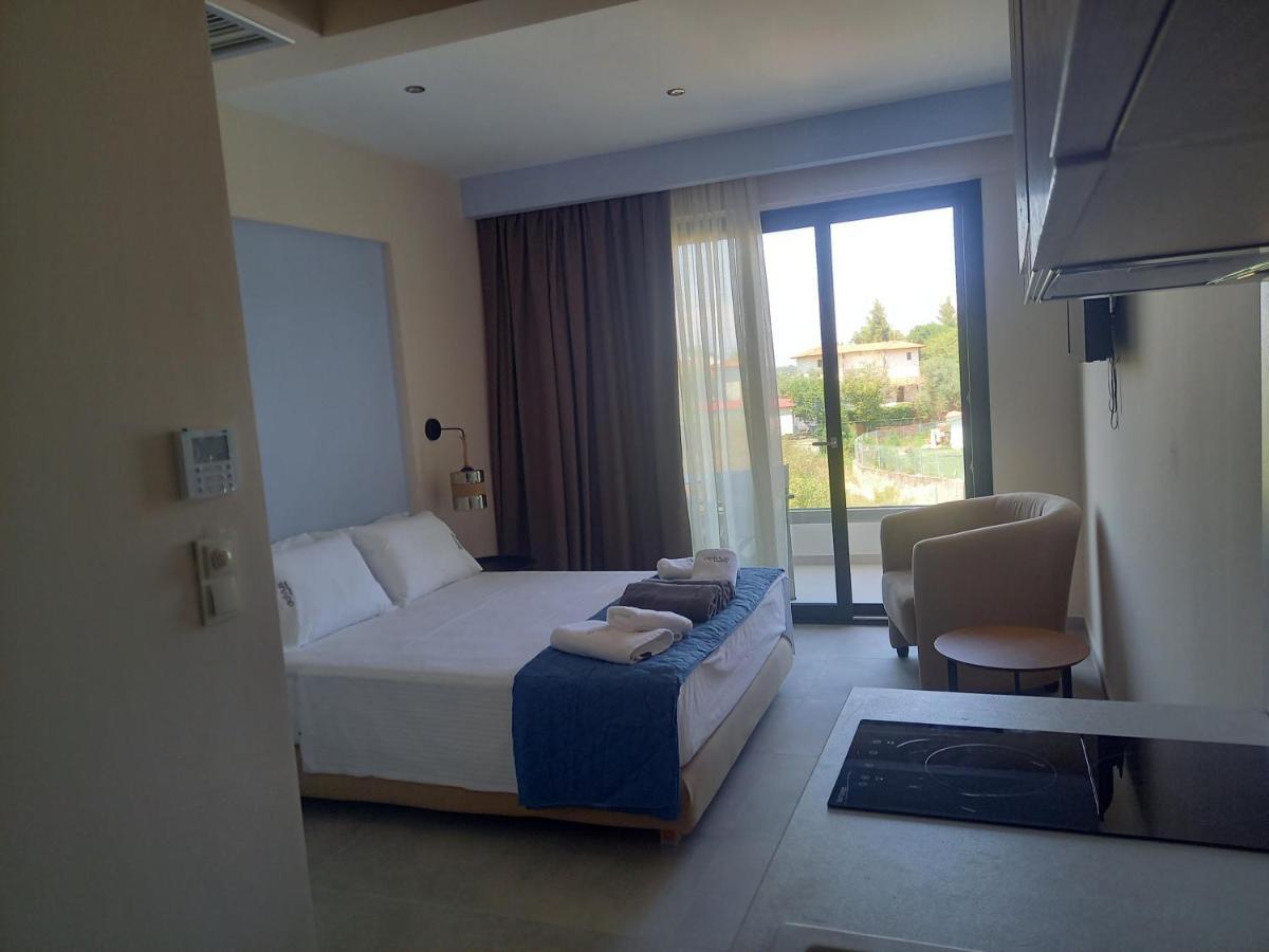 Domus Hospitality Vourvourou Exterior foto