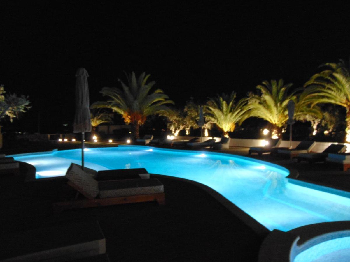 Domus Hospitality Vourvourou Exterior foto